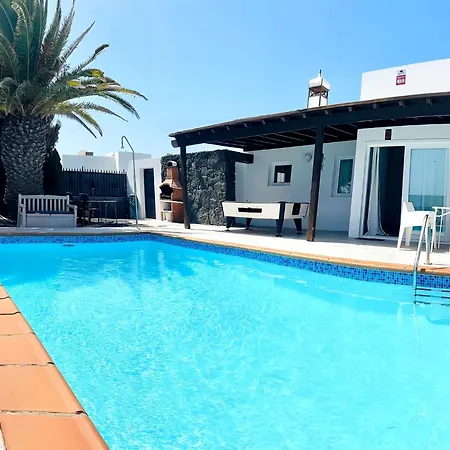 Descansa With Private Pool, Air-conditioning, Sea View, Smart-tv Wifi فيلة *