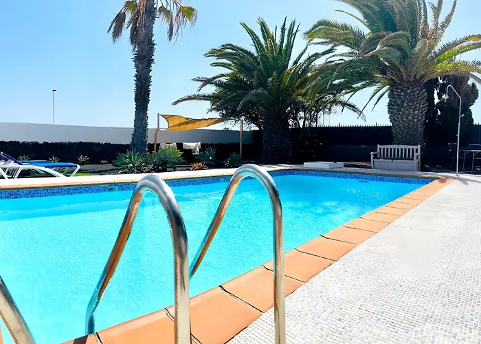 Descansa With Private Pool, Air-conditioning, Sea View, Smart-tv Wifi فيلة *