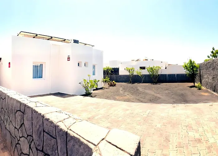 Vila Descansa With Private Pool, Air-conditioning, Sea View, Smart-tv Wifi Playa Blanca (Lanzarote)
